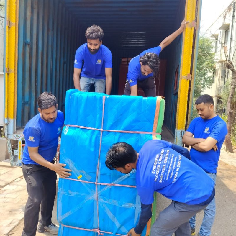 packes and movers